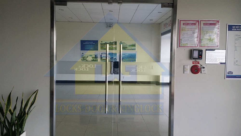Công ty Lock&Lock Việt Nam, KCN Nhơn Trạch, BH, Đồng Nai. Lắp khóa cửa kính Gateman Shine