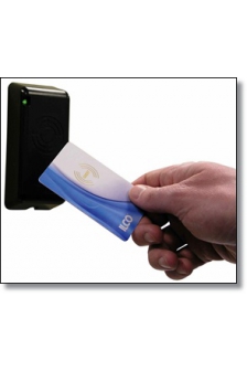 Khóa cửa căn hộ