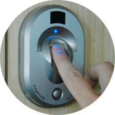 Khóa vân tay giá rẻ